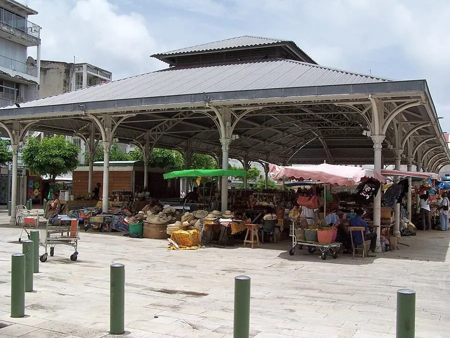 Marché créole en Guadeloupe