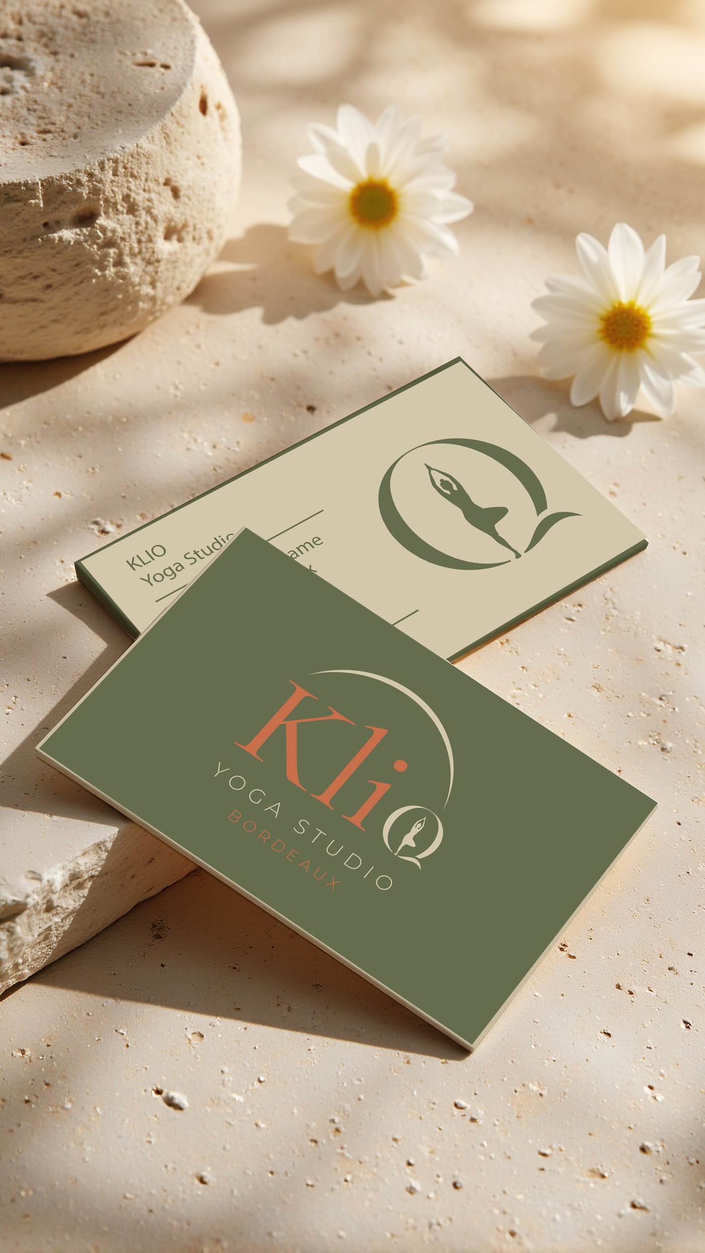 Carte de visite Klio Yoga Studio créée par Createeve